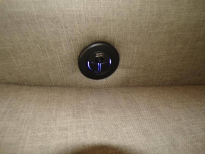 2026 Alliance RV 2026 Alliance RV Valor - thumbnail 28