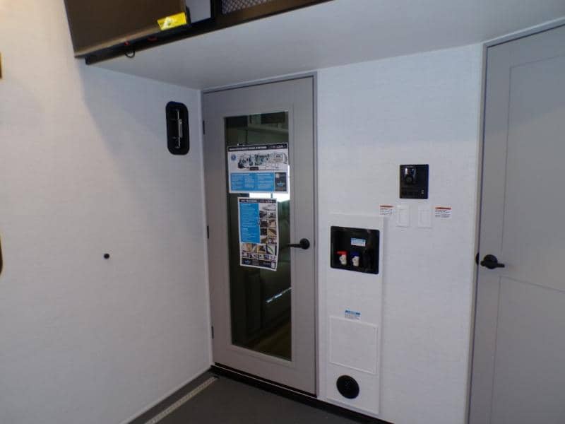 2026 Alliance RV 2026 Alliance RV Valor - thumbnail 52