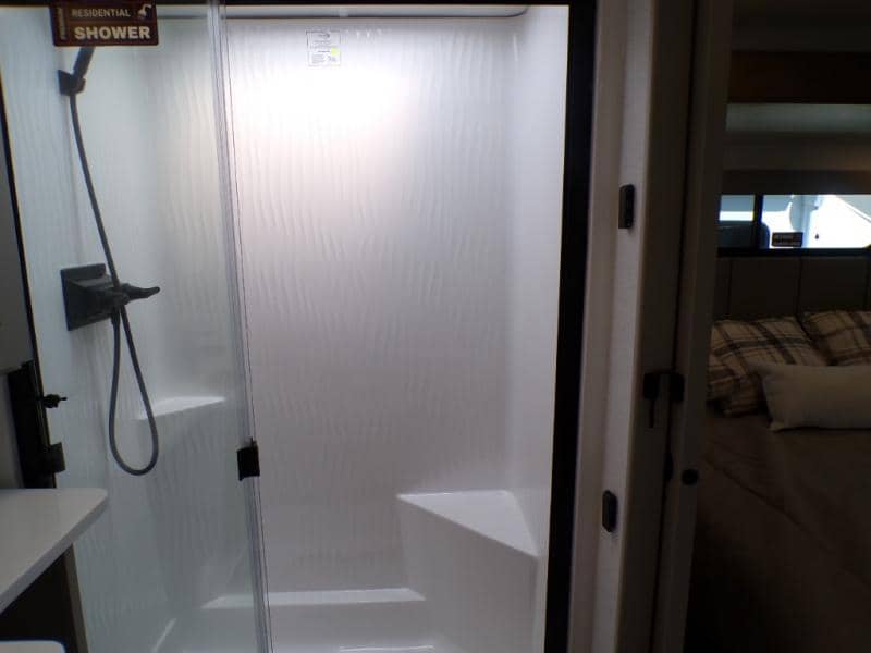 2026 Alliance RV 2026 Alliance RV Valor - thumbnail 66