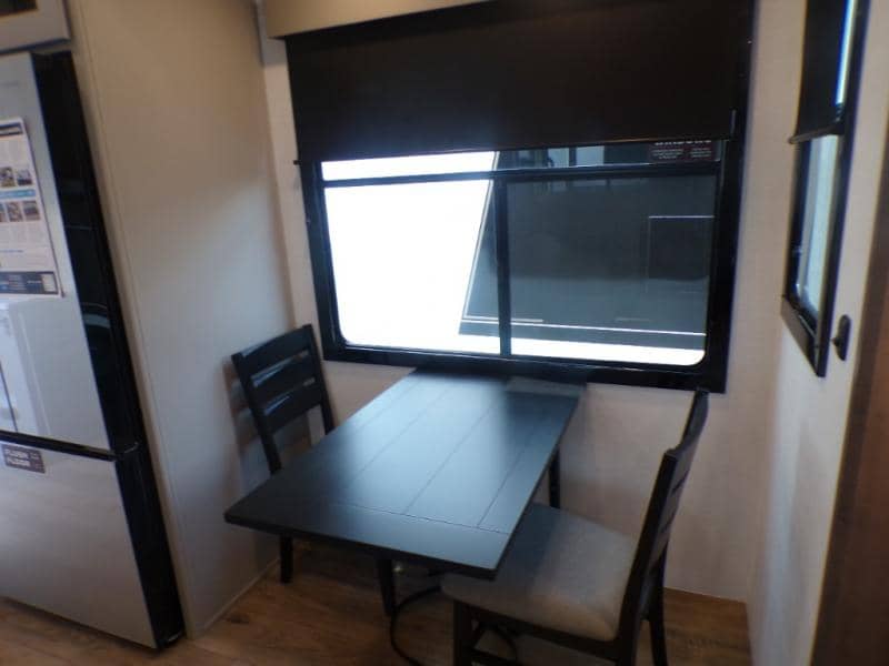 2026 Alliance RV 2026 Alliance RV Valor - thumbnail 17