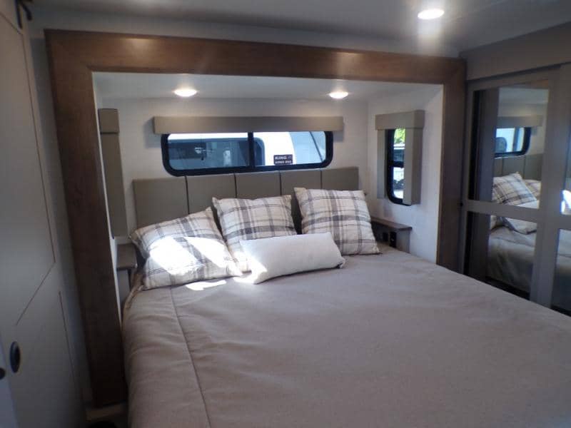 2026 Alliance RV 2026 Alliance RV Valor - thumbnail 39