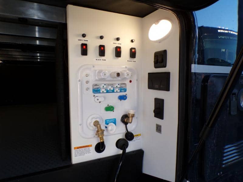 2026 Brinkley RV 2026 Brinkley RV Model G - thumbnail 8