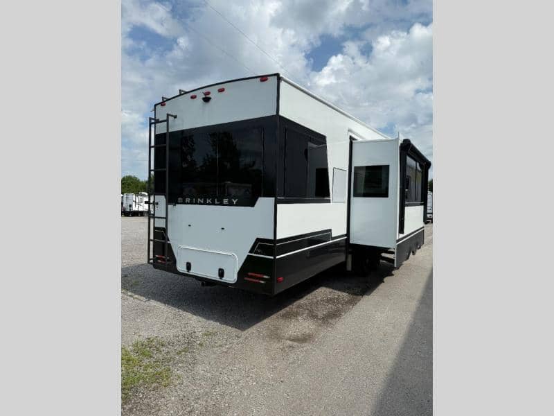 2026 Brinkley RV 2026 Brinkley RV Model Z - thumbnail 7