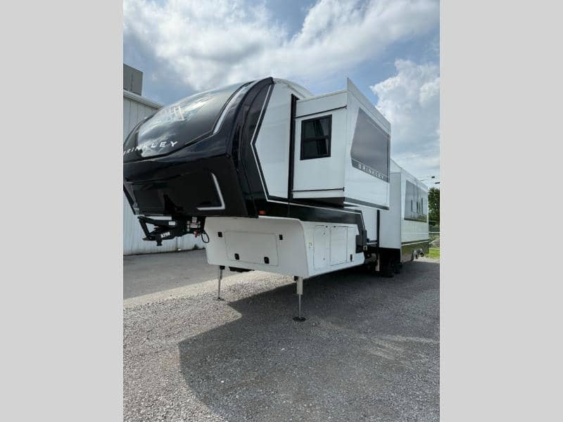 2026 Brinkley RV 2026 Brinkley RV Model Z - thumbnail 11