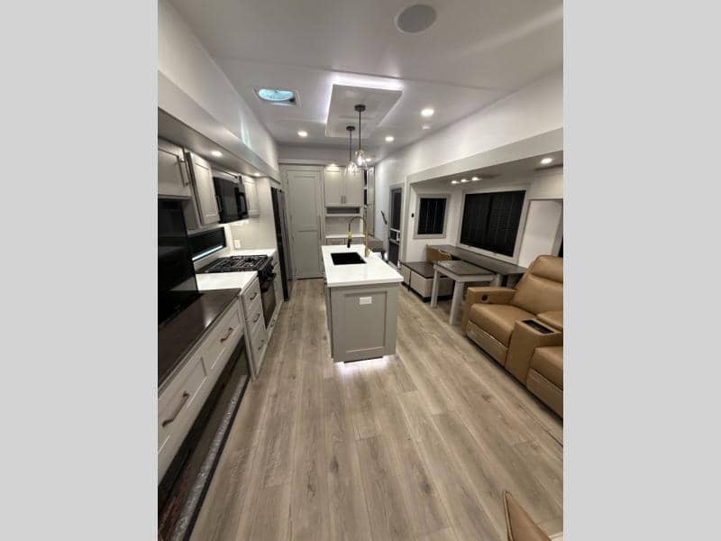2026 Brinkley RV 2026 Brinkley RV Model Z - thumbnail 50