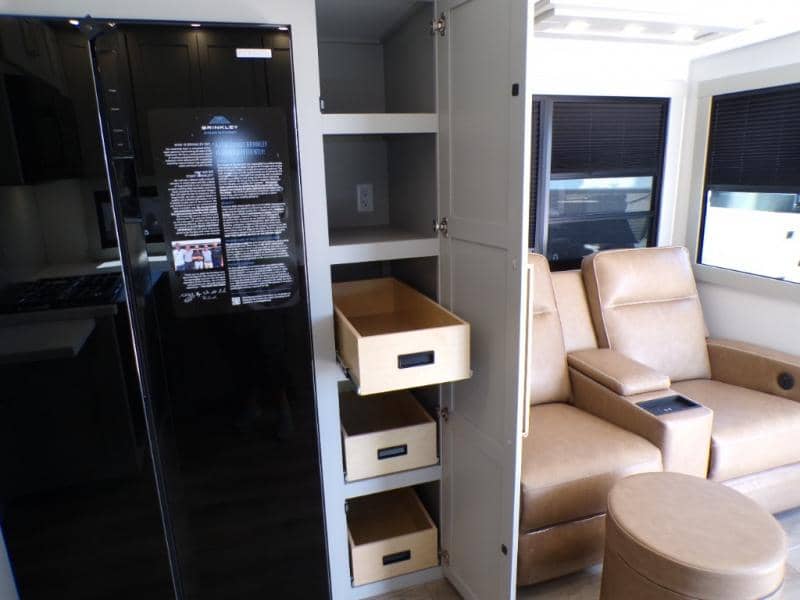 2026 Brinkley RV 2026 Brinkley RV Model Z - thumbnail 35