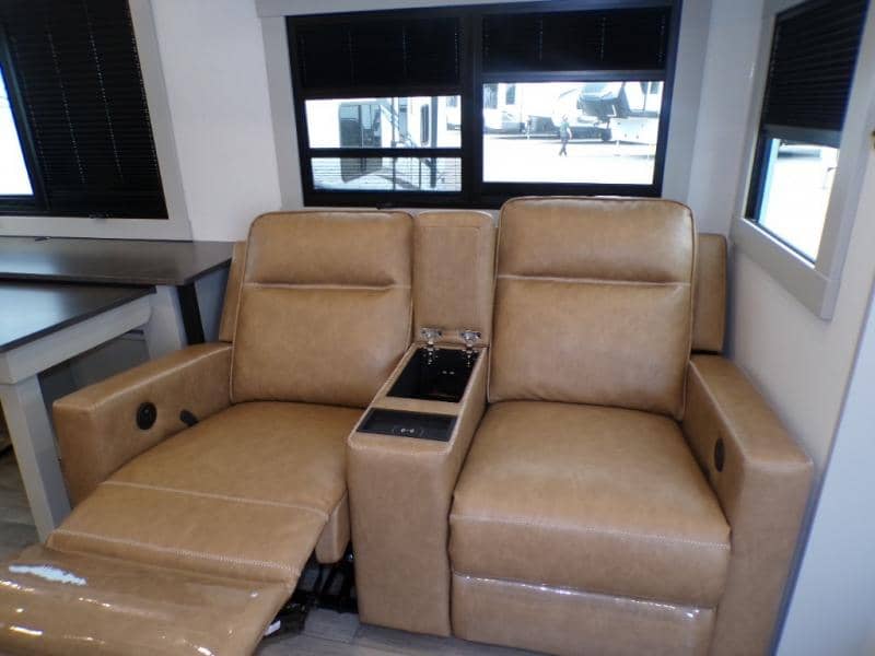 2025 Brinkley RV 2025 Brinkley RV Model Z - thumbnail 23