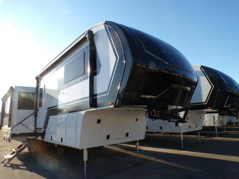 2026 Brinkley RV 2026 Brinkley RV Model Z - thumbnail 1