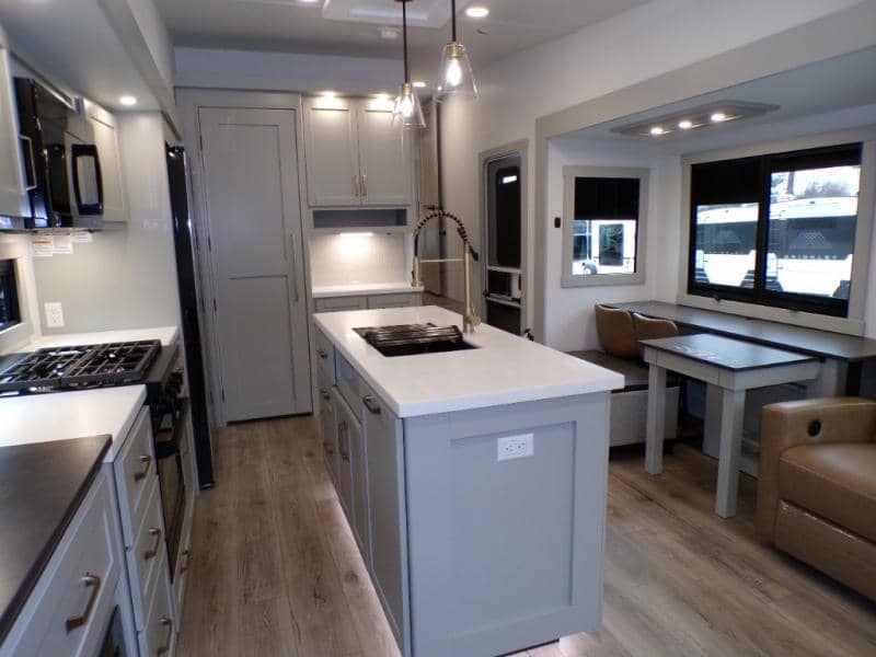 2026 Brinkley RV 2026 Brinkley RV Model Z - thumbnail 17