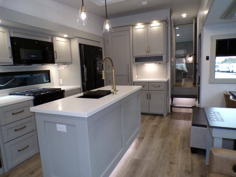 2026 Brinkley RV 2026 Brinkley RV Model Z - thumbnail 18