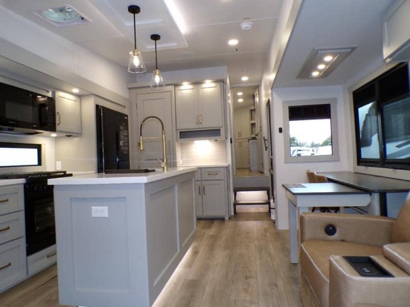 2026 Brinkley RV 2026 Brinkley RV Model Z - thumbnail 16