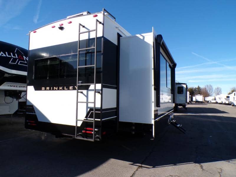 2026 Brinkley RV 2026 Brinkley RV Model Z - thumbnail 4