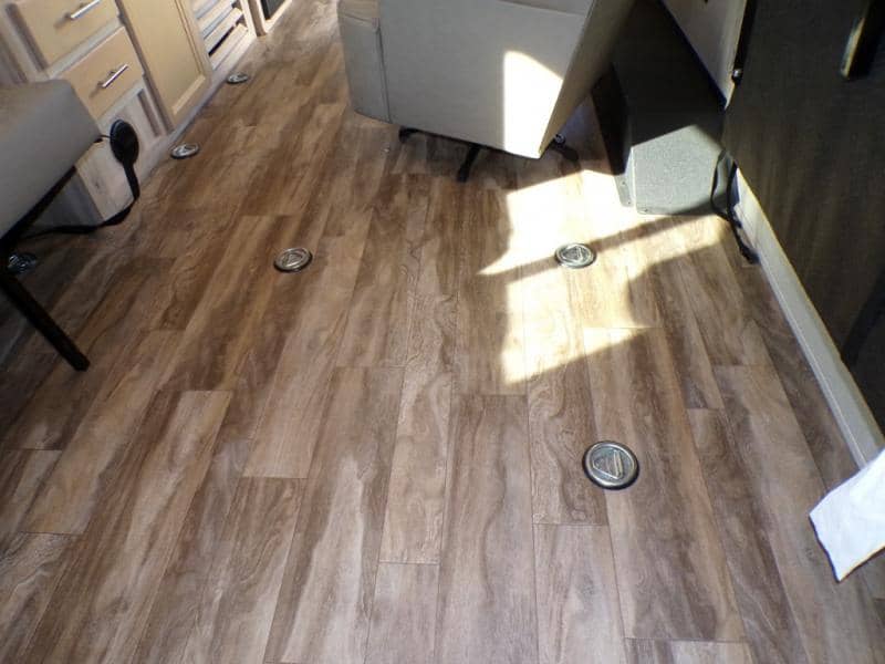 2021 Coachmen 2021 Coachmen Catalina Trail Blazer - thumbnail 22