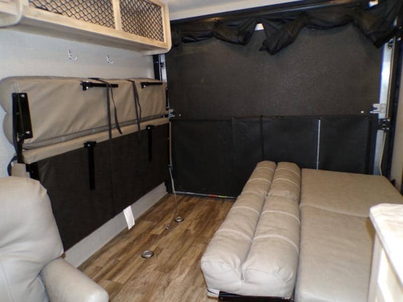 2021 Coachmen 2021 Coachmen Catalina Trail Blazer - thumbnail 33