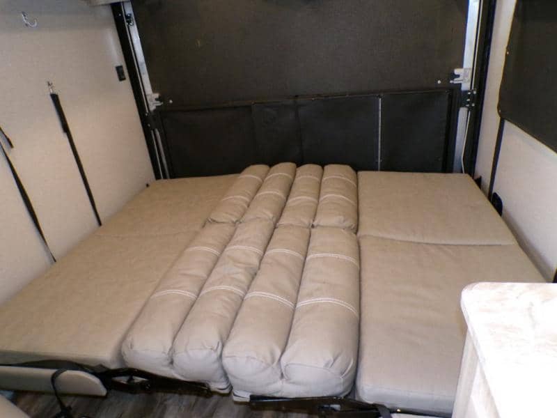 2021 Coachmen 2021 Coachmen Catalina Trail Blazer - thumbnail 34