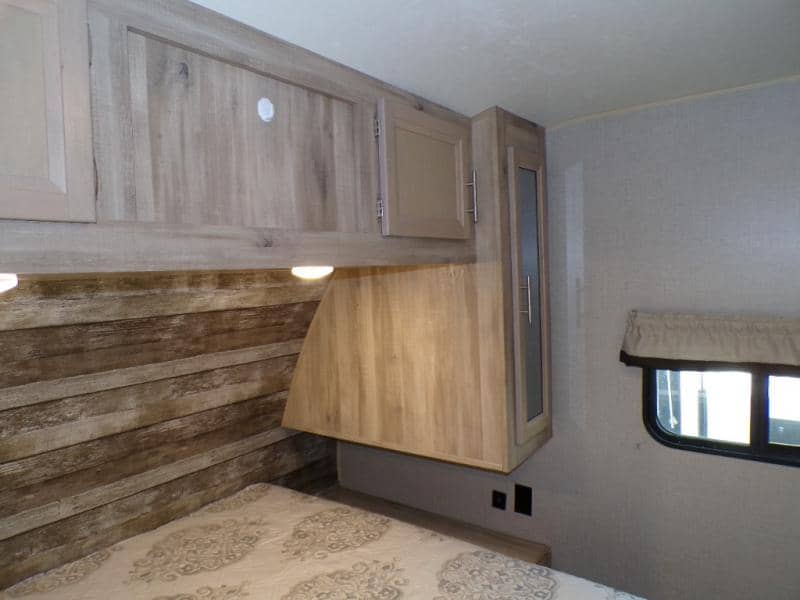 2021 Coachmen 2021 Coachmen Catalina Trail Blazer - thumbnail 38