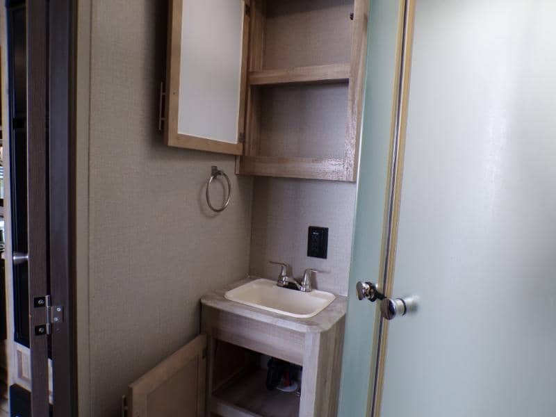 2021 Coachmen 2021 Coachmen Catalina Trail Blazer - thumbnail 46