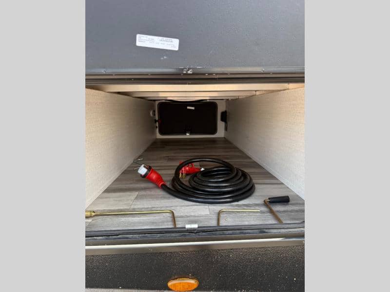 2024 Cruiser RV 2024 Cruiser RV Twilight Signature - thumbnail 13