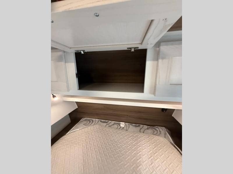 2024 Cruiser RV 2024 Cruiser RV Twilight Signature - thumbnail 34