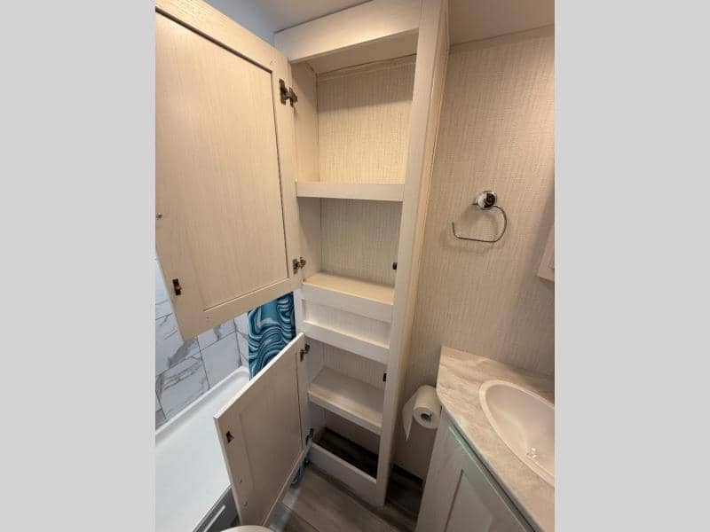 2024 Cruiser RV 2024 Cruiser RV Twilight Signature - thumbnail 39