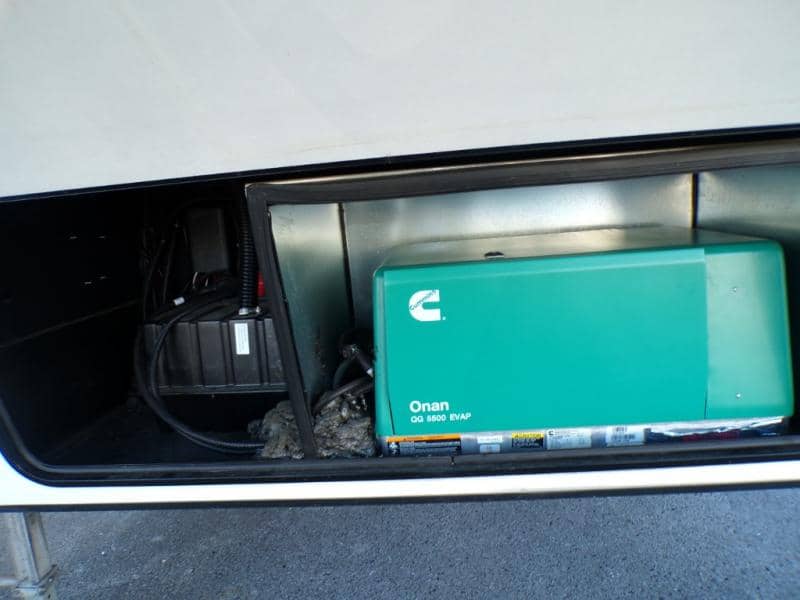 2023 Dutchmen 2023 Dutchmen Voltage - thumbnail 9