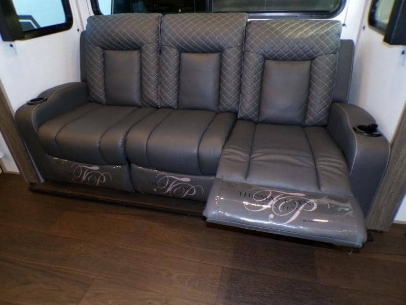 2023 Dutchmen 2023 Dutchmen Voltage - thumbnail 20