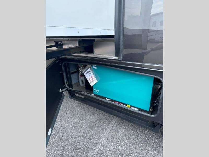 2025 Dynamax 2025 Dynamax DX3 - thumbnail 12