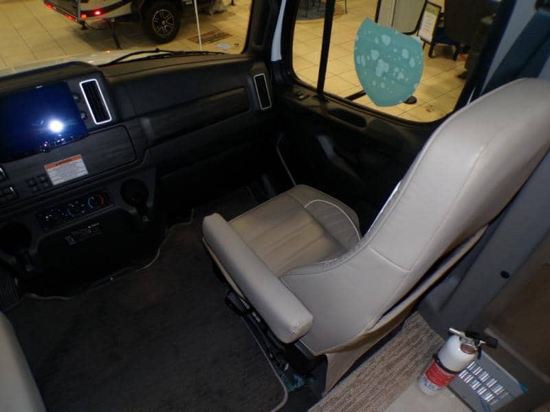 2025 Dynamax 2025 Dynamax DX3 - thumbnail 17