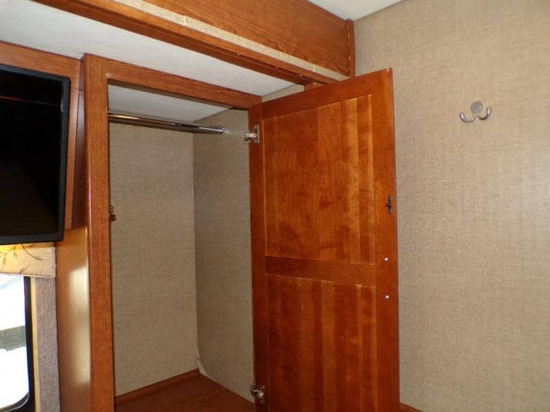 2016 Forest River 2016 Forest River Berkshire - thumbnail 75