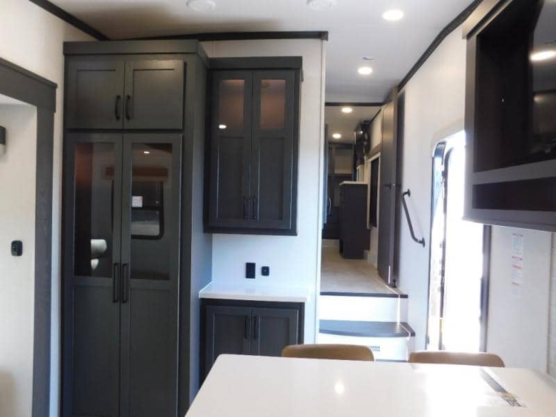 2025 Forest River 2025 Forest River Flagstaff Classic - thumbnail 7