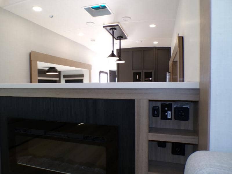 2026 Forest River 2026 Forest River Flagstaff Classic - thumbnail 35