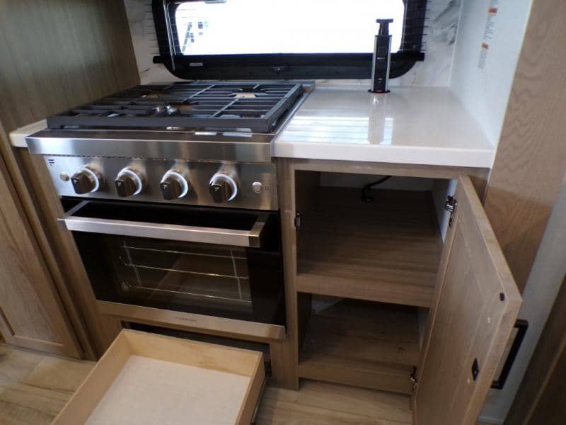 2026 Forest River 2026 Forest River Flagstaff Classic - thumbnail 50