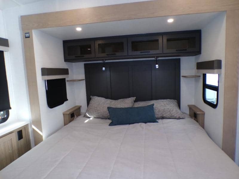 2026 Forest River 2026 Forest River Flagstaff Classic - thumbnail 55