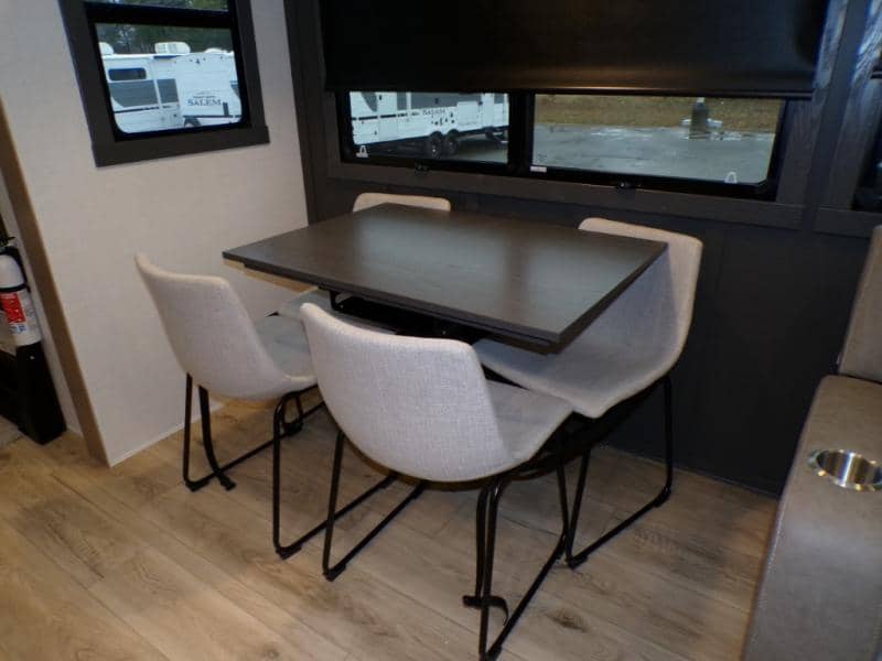 2026 Forest River 2026 Forest River Flagstaff Classic - thumbnail 30