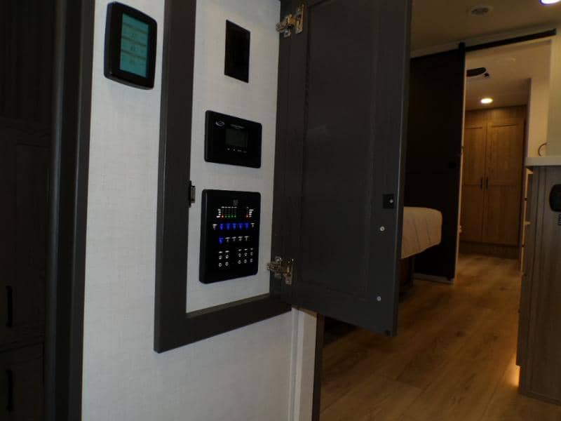 2026 Forest River 2026 Forest River Flagstaff Classic - thumbnail 49