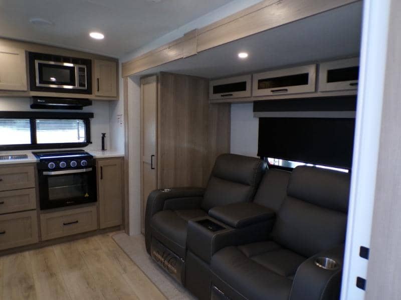 2026 Forest River 2026 Forest River Flagstaff Micro Lite - thumbnail 18