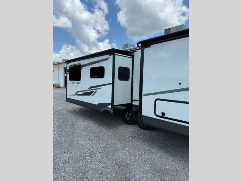 2026 Forest River 2026 Forest River Flagstaff Super Lite - thumbnail 10