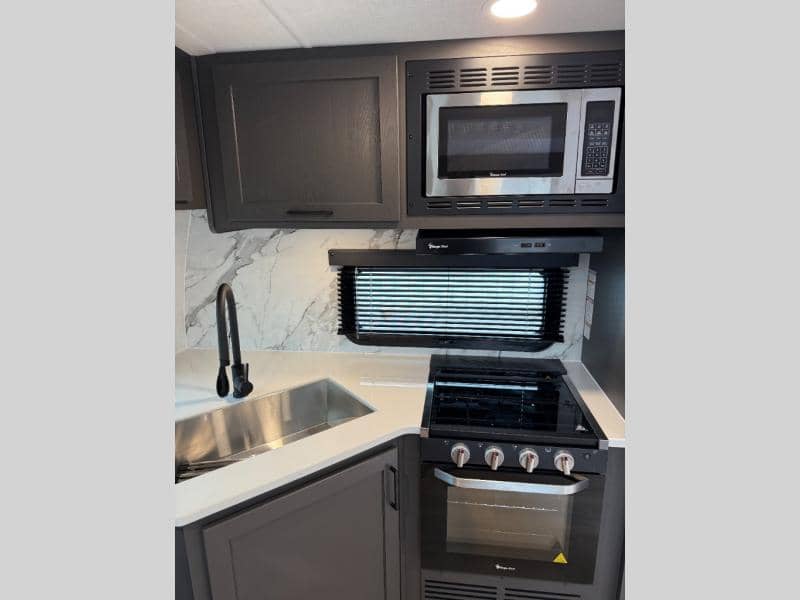 2026 Forest River 2026 Forest River Flagstaff Super Lite - thumbnail 30