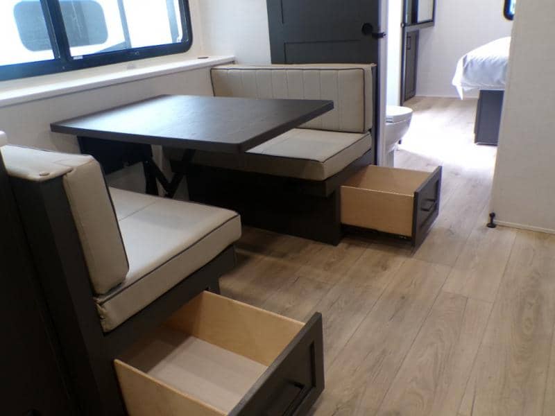 2026 Forest River 2026 Forest River Flagstaff Super Lite - thumbnail 18