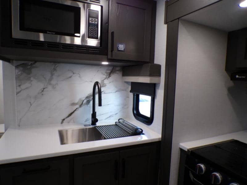 2026 Forest River 2026 Forest River Flagstaff Super Lite - thumbnail 36