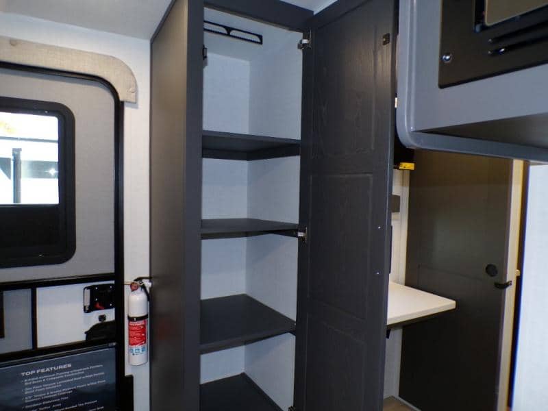 2026 Forest River 2026 Forest River Flagstaff Super Lite - thumbnail 45