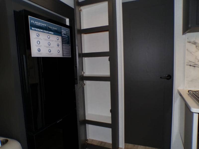 2026 Forest River 2026 Forest River Flagstaff Super Lite - thumbnail 33