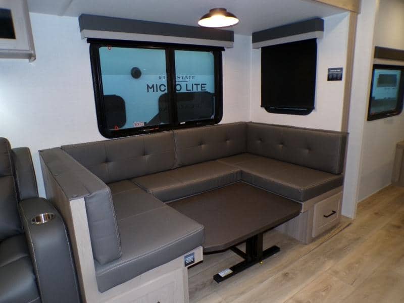 2026 Forest River 2026 Forest River Flagstaff Super Lite - thumbnail 26