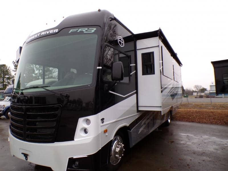 2026 Forest River 2026 Forest River FR3 - thumbnail 3