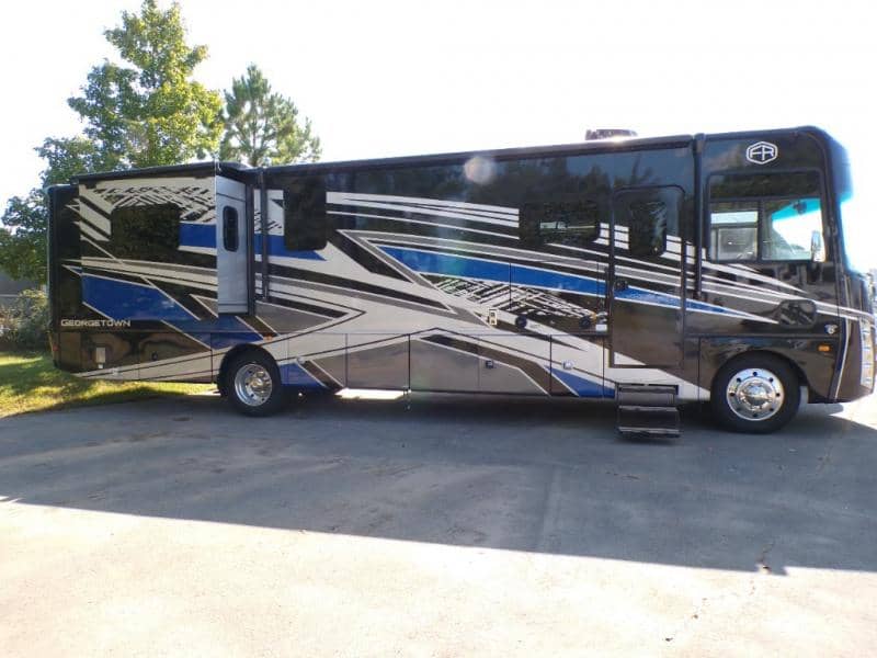 2026 Forest River 2026 Forest River Georgetown 7 Series GT7 - thumbnail 4