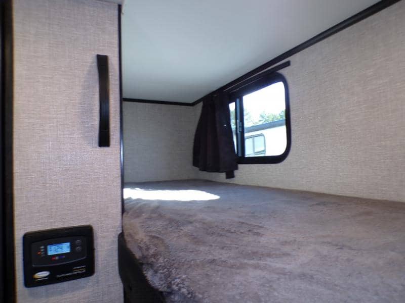 2022 Jayco 2022 Jayco Jay Feather - thumbnail 33