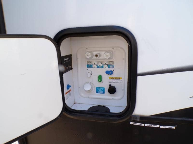 2022 Keystone RV 2022 Keystone RV Outback - thumbnail 9