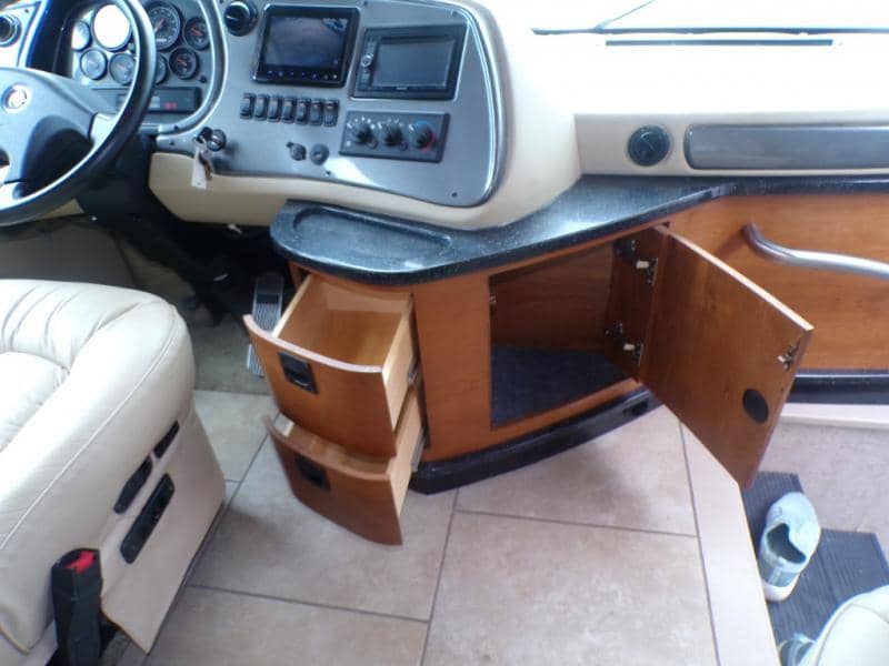 2014 Tiffin 2014 Tiffin Allegro Red - thumbnail 25