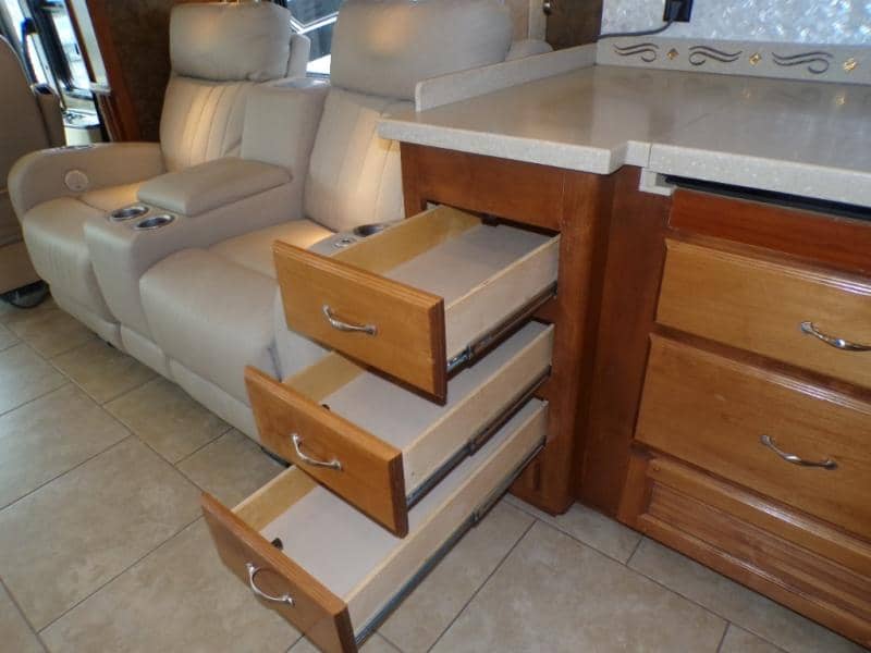 2014 Tiffin 2014 Tiffin Allegro Red - thumbnail 31