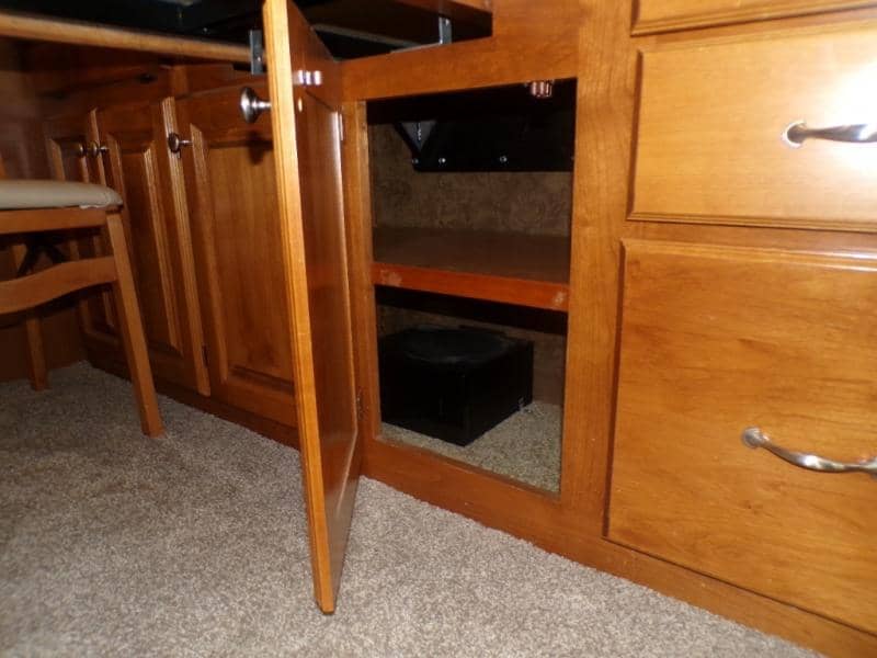 2014 Tiffin 2014 Tiffin Allegro Red - thumbnail 39